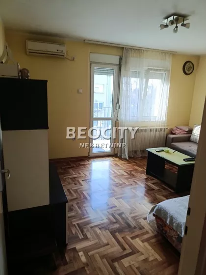 Felegi Tivadora | 4zida.rs