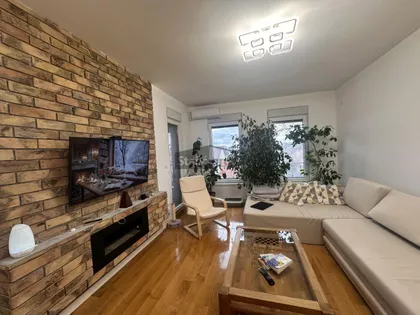 Zmaj Jove Jovanovića | 4zida.rs