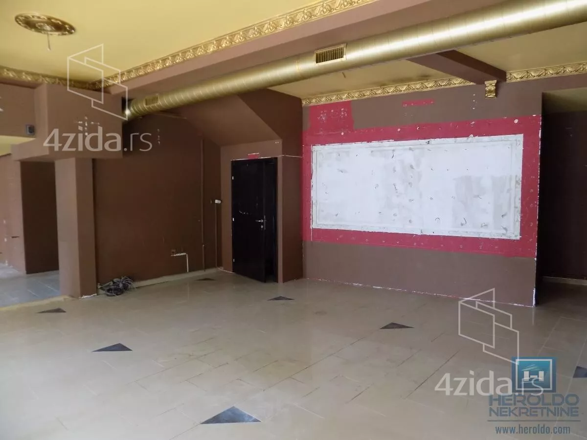 Poslovni prostor | 4zida