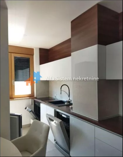 Južni Bulevar | 4zida.rs