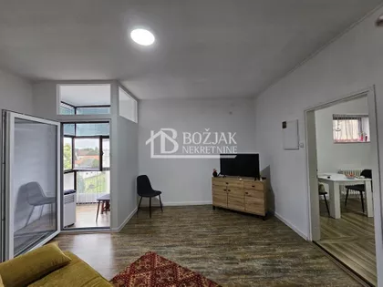 Žitni Trg | 4zida.rs