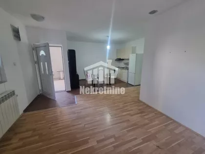 Korbizijeva 7A | 4zida.rs