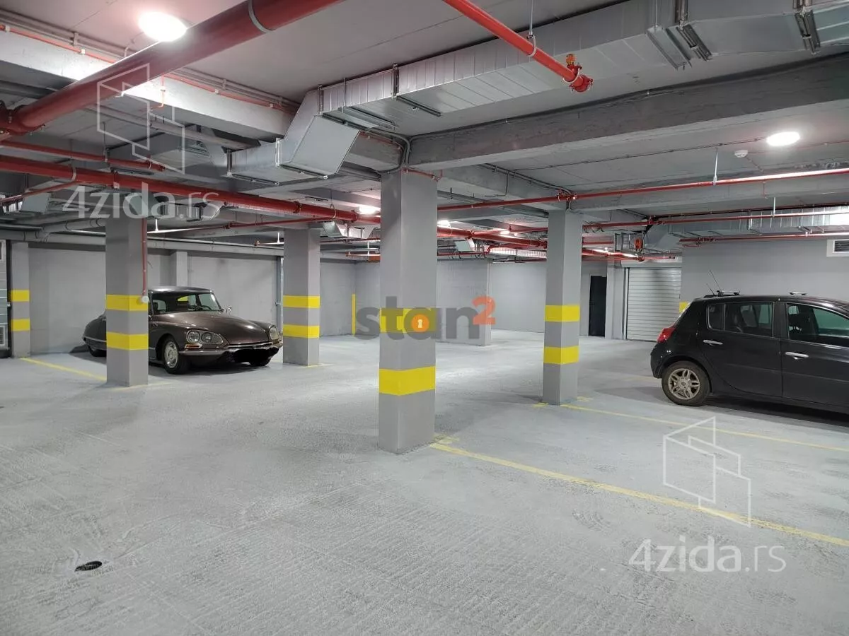 Garaža/Parking | 4zida