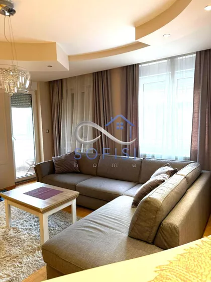 Jovana Đorđevića | 4zida.rs