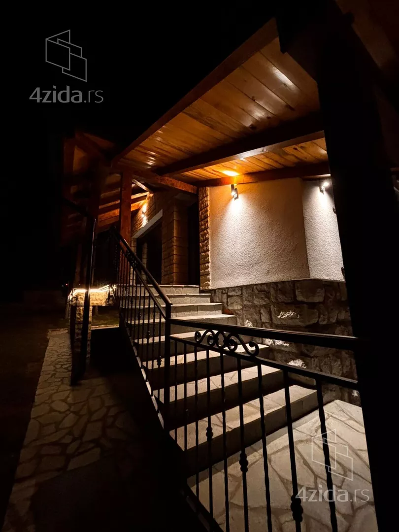 3-etažna kuća | 4zida