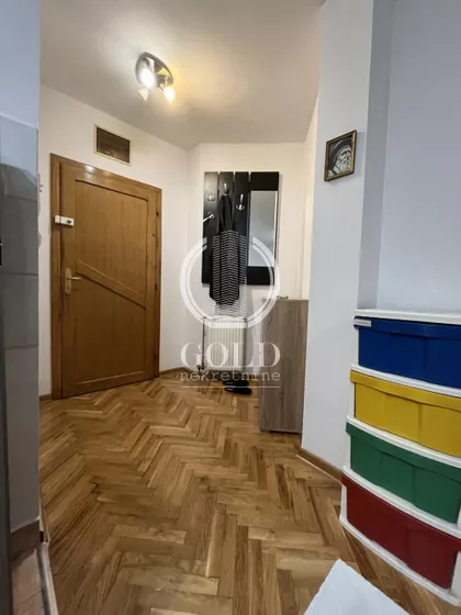 Valentina Vodnika | 4zida.rs