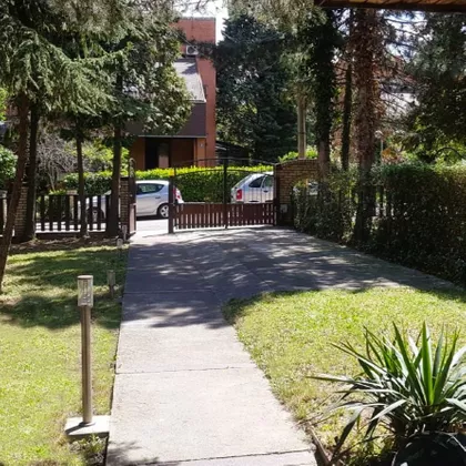Ruziceva | 4zida.rs