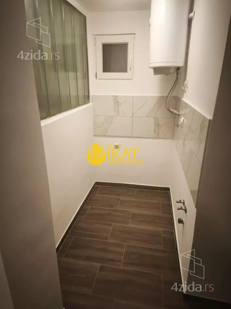 4-etažna kuća | 4zida