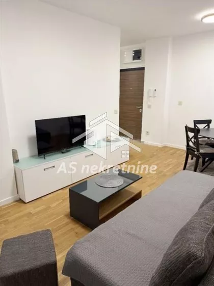 Trošarina | 4zida.rs