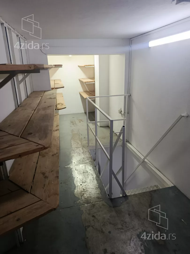 Lokal | 4zida