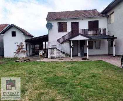 Zvečka | 4zida.rs