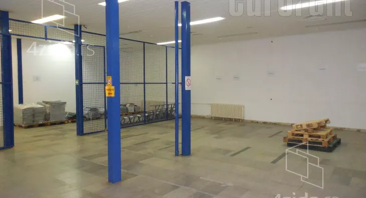 Poslovni prostor | 4zida