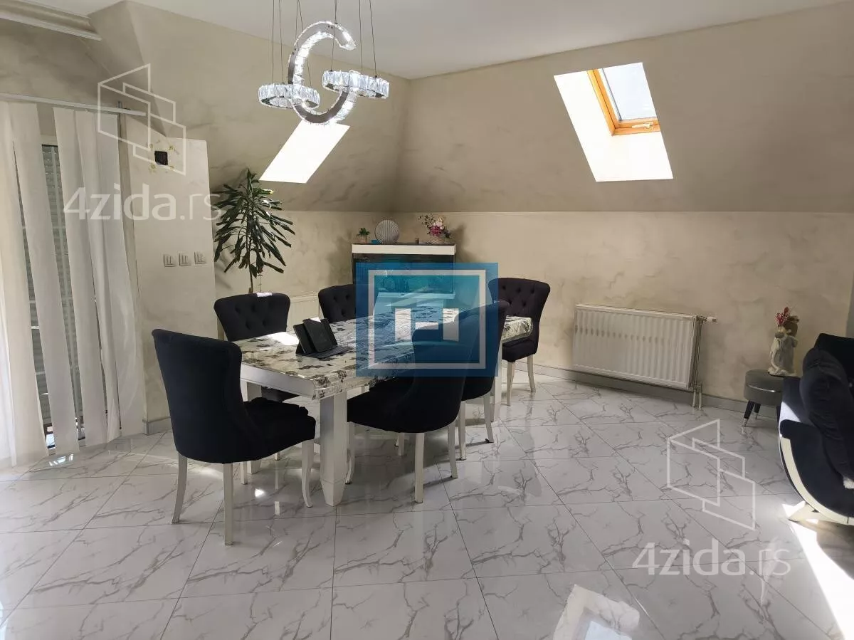 Kuća | 4zida