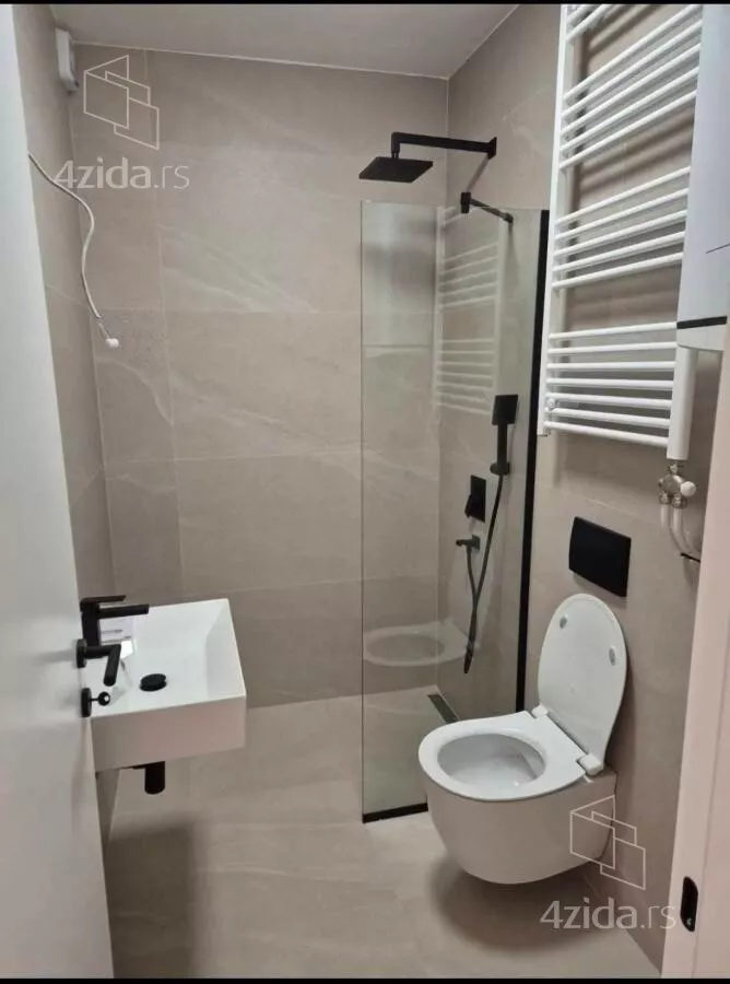 Garsonjera | 4zida
