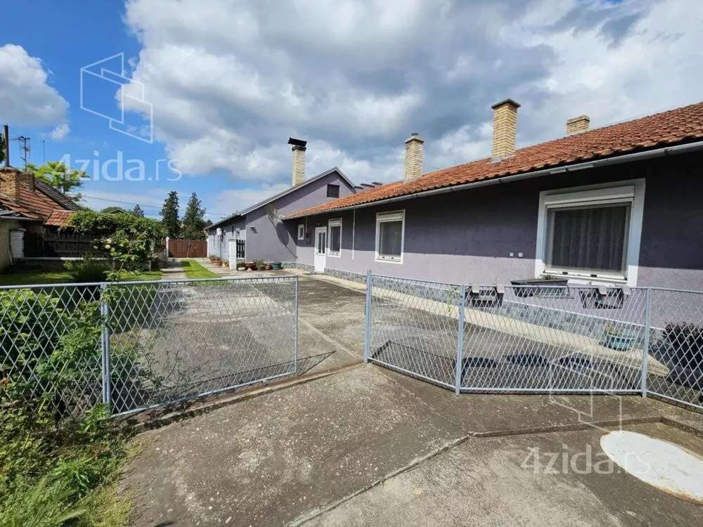 Kuća | 4zida