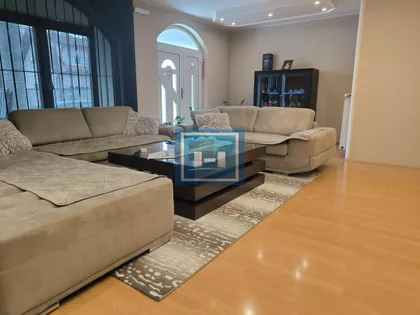 Gradske lokacije | 4zida.rs