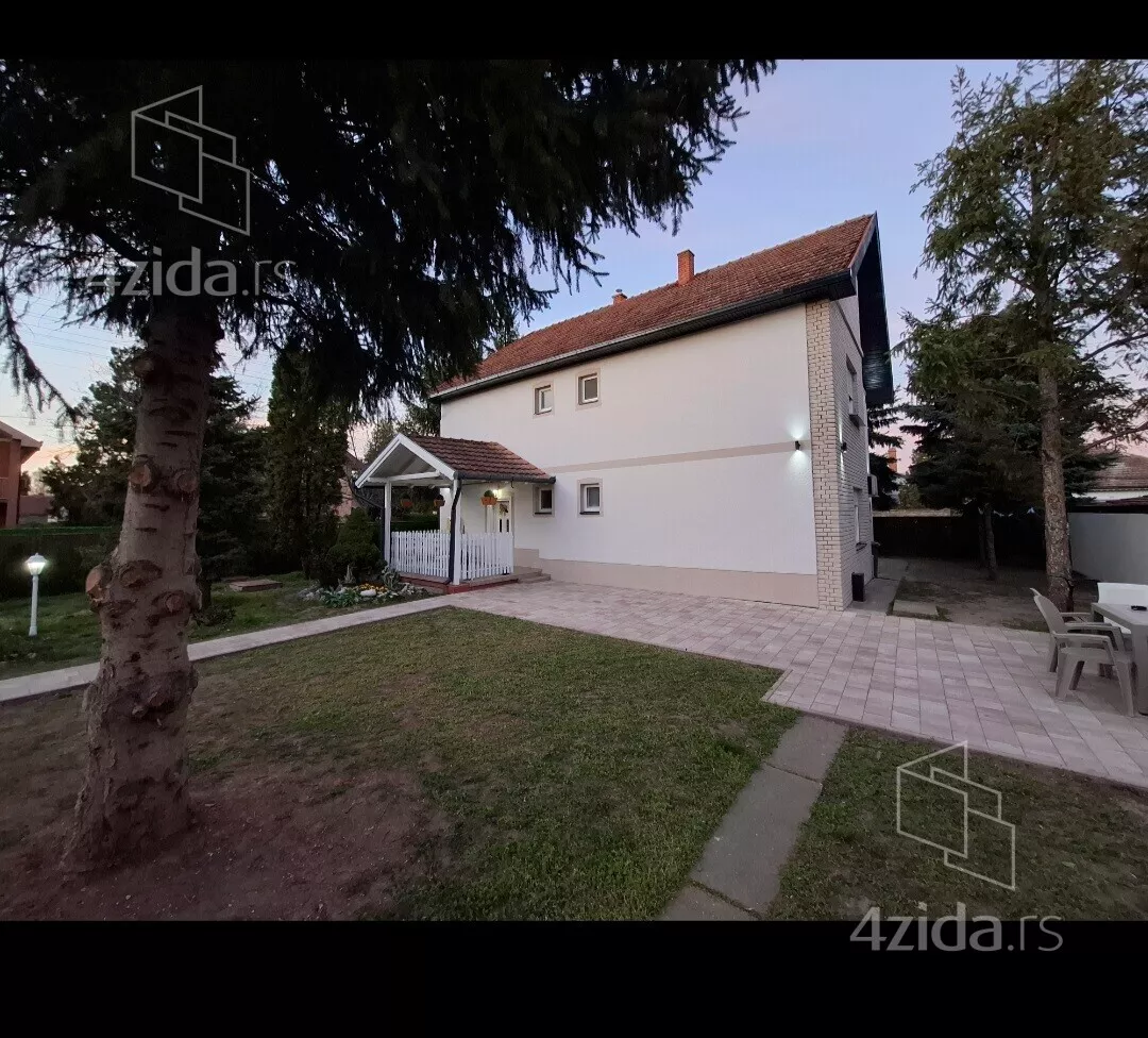 3-etažna kuća | 4zida