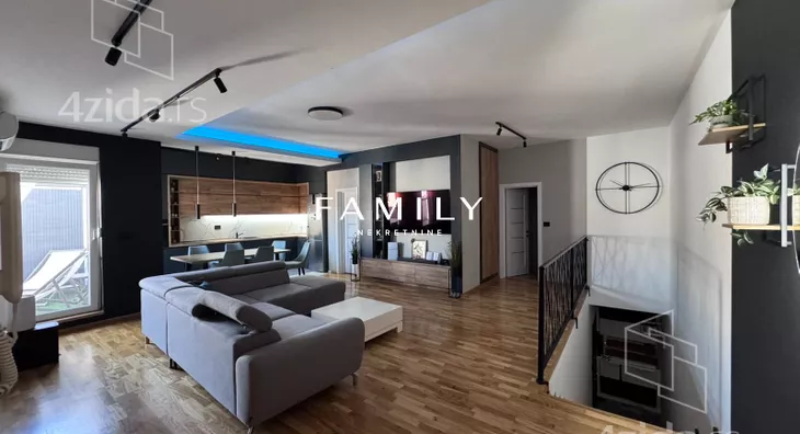 Četvorosoban stan | 4zida