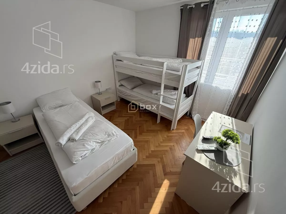 Četvoroiposoban stan | 4zida