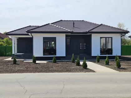 29. Novembra 52 | 4zida.rs