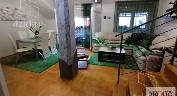 Troiposoban stan | 4zida