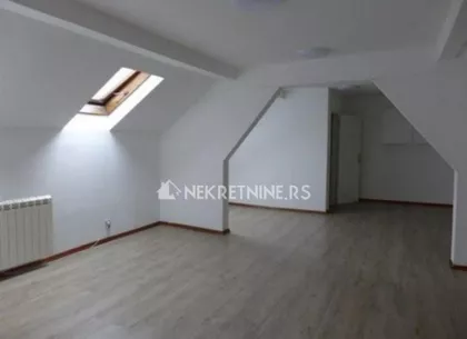 Vase Čarapića | 4zida.rs