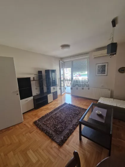 Romanijska | 4zida.rs