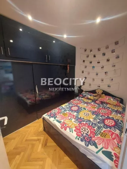 Valentina Vodnika | 4zida.rs