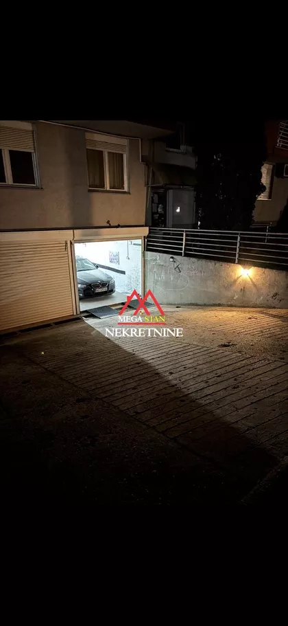 Vuka Karadžića | 4zida.rs