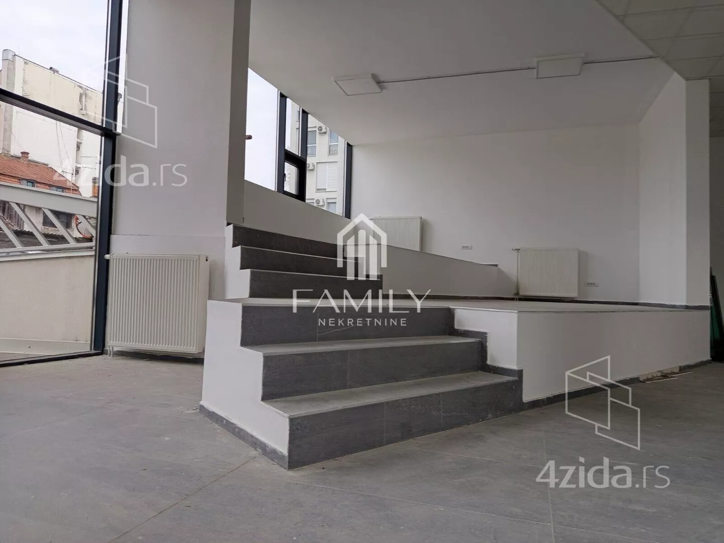 Poslovni prostor | 4zida