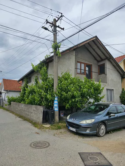 Komarička | 4zida.rs