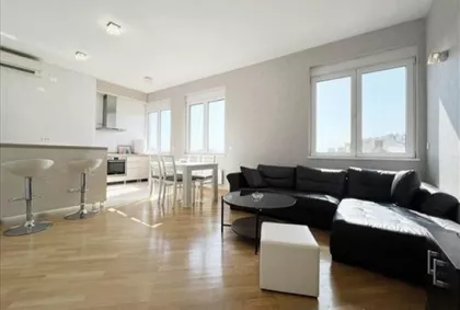 Maršala Birjuzova | 4zida.rs