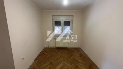 Pere Popadića | 4zida.rs