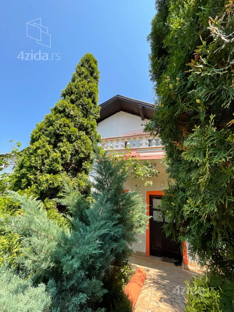 3-etažna kuća | 4zida