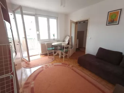 Učiteljsko Naselje | 4zida.rs