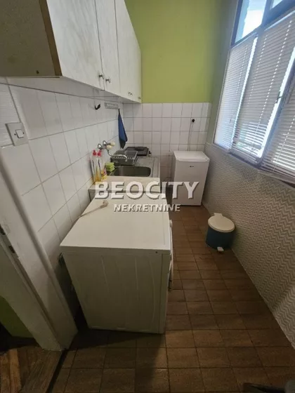 Vojvode Mišića | 4zida.rs