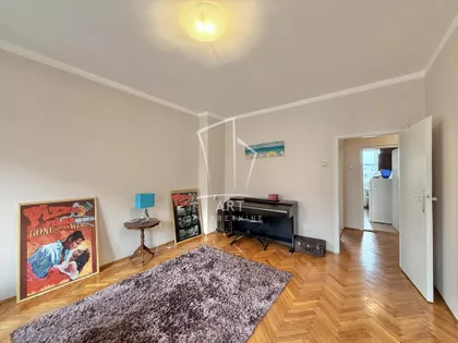 Vase Čarapića | 4zida.rs