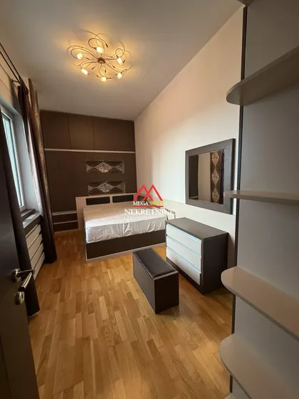 Bulevar Oslobođenja | 4zida.rs