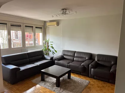 Bežanijska kosa 1 | 4zida.rs