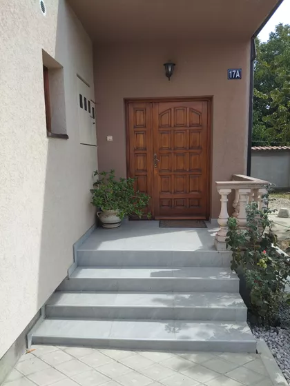 Vujadina Boškova 17A | 4zida.rs