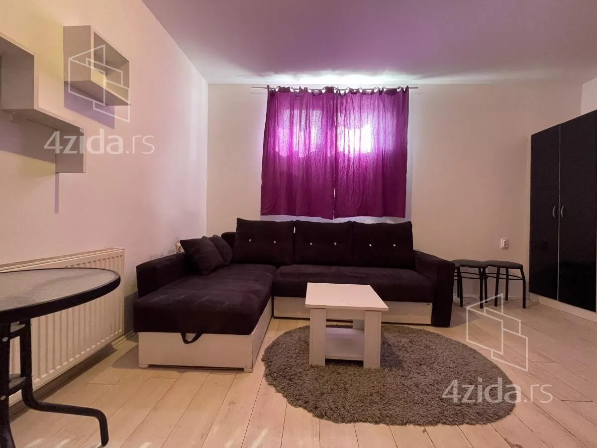 Garsonjera | 4zida