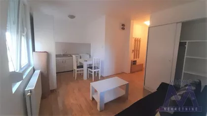 Cara Dušana | 4zida.rs