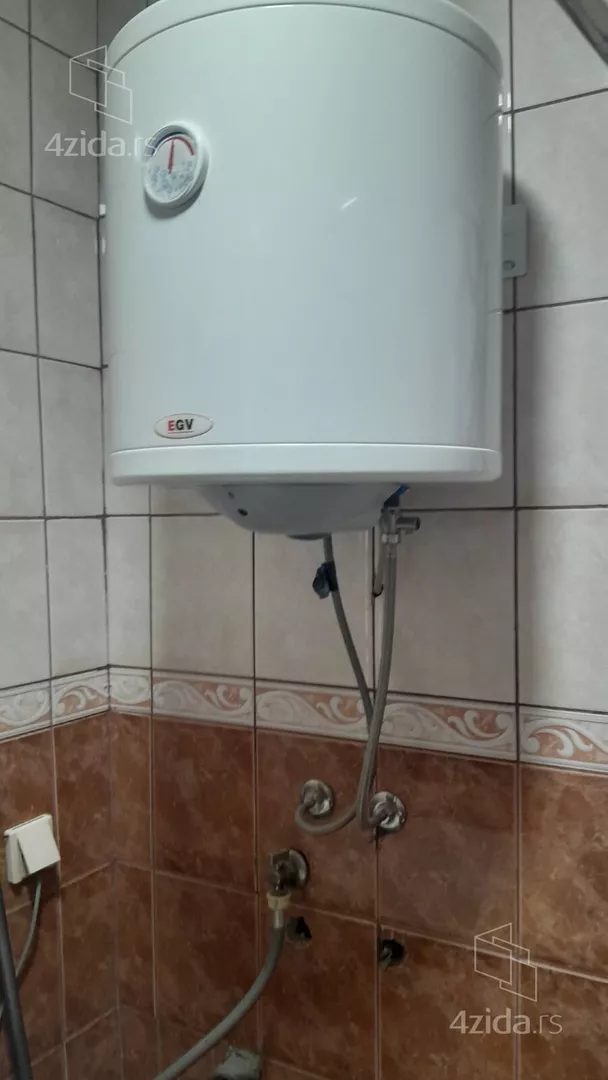 Garsonjera | 4zida