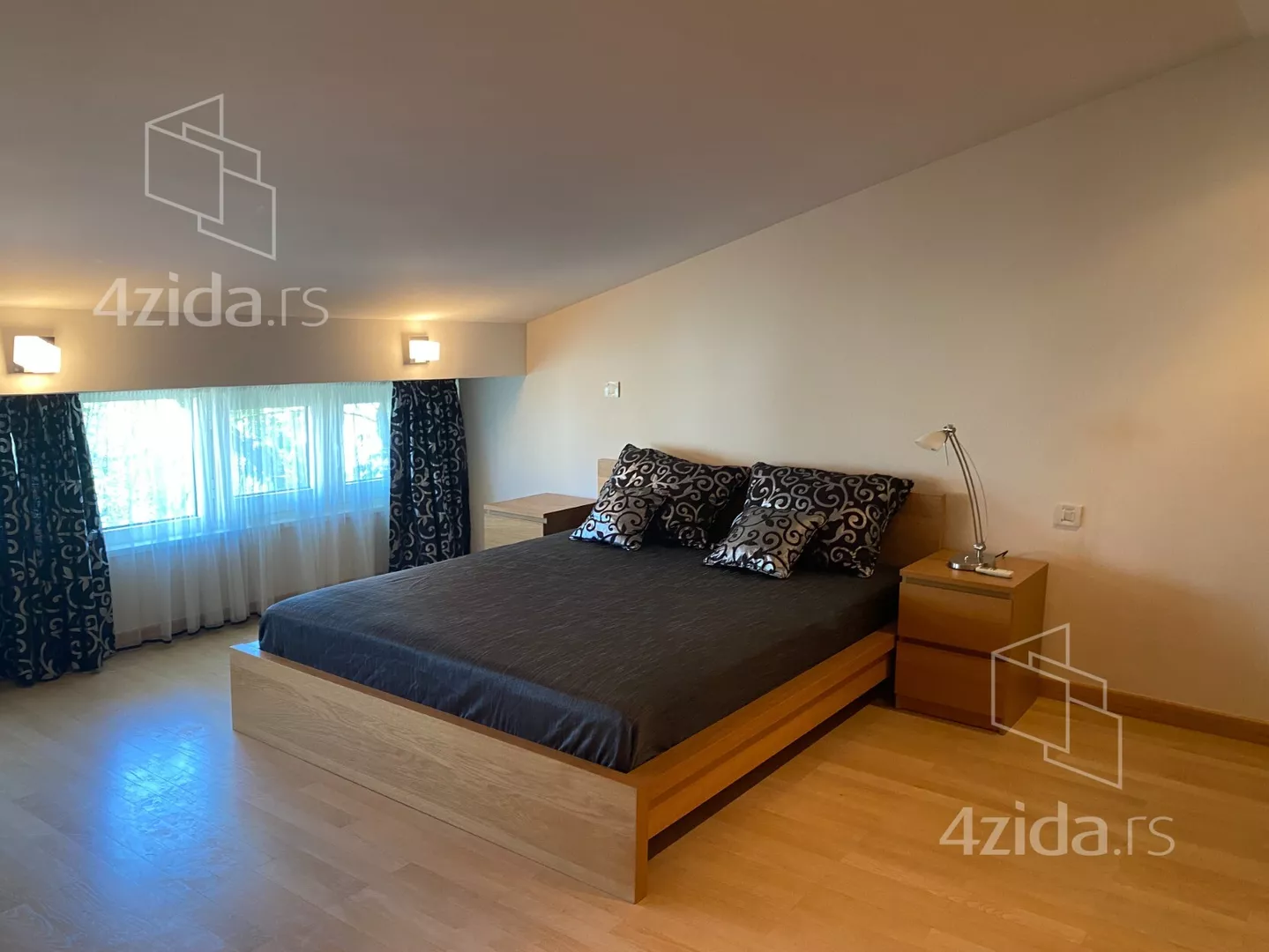 4-etažna kuća | 4zida