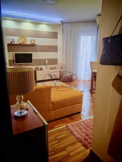 Adamovićevo Naselje | 4zida.rs