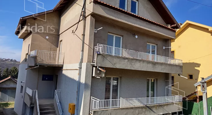 4-etažna kuća | 4zida