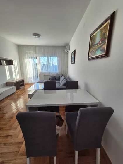 Gradske lokacije | 4zida.rs