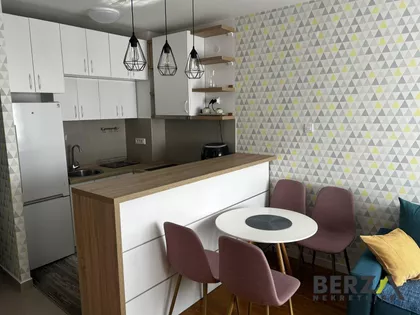 Novo Naselje | 4zida.rs