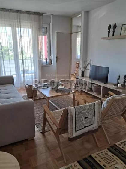 Dusana Vukasovica | 4zida.rs