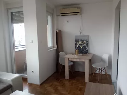 Bulevar Patrijarha Pavla (Somborski Bulevar) | 4zida.rs